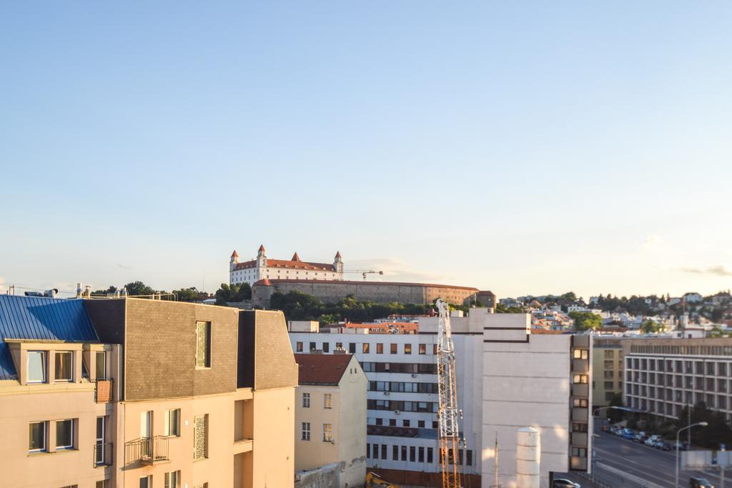 Charming & Cozy Ambiente Apartments Bratislava Phòng bức ảnh