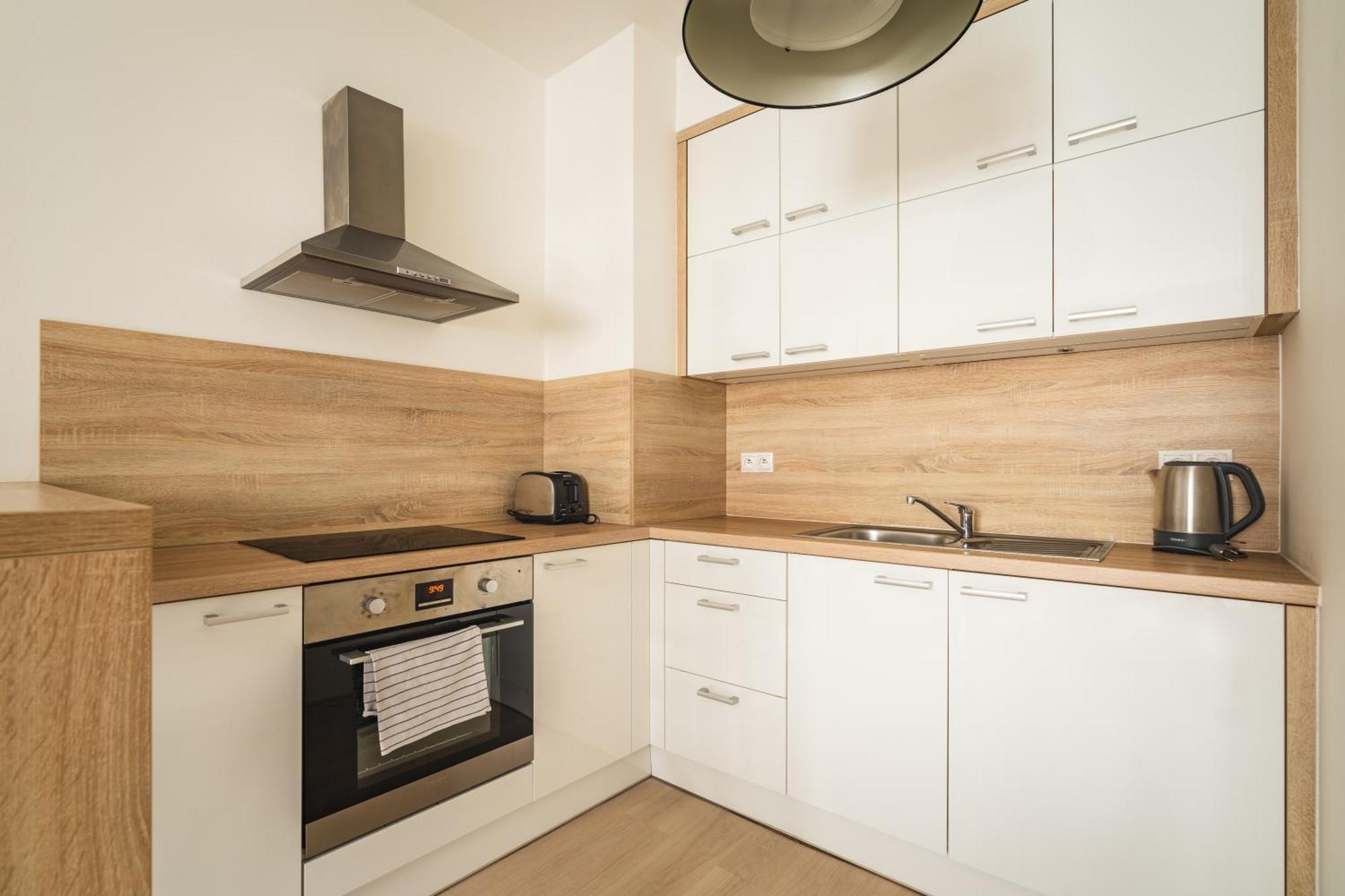 Charming & Cozy Ambiente Apartments Bratislava Ngoại thất bức ảnh